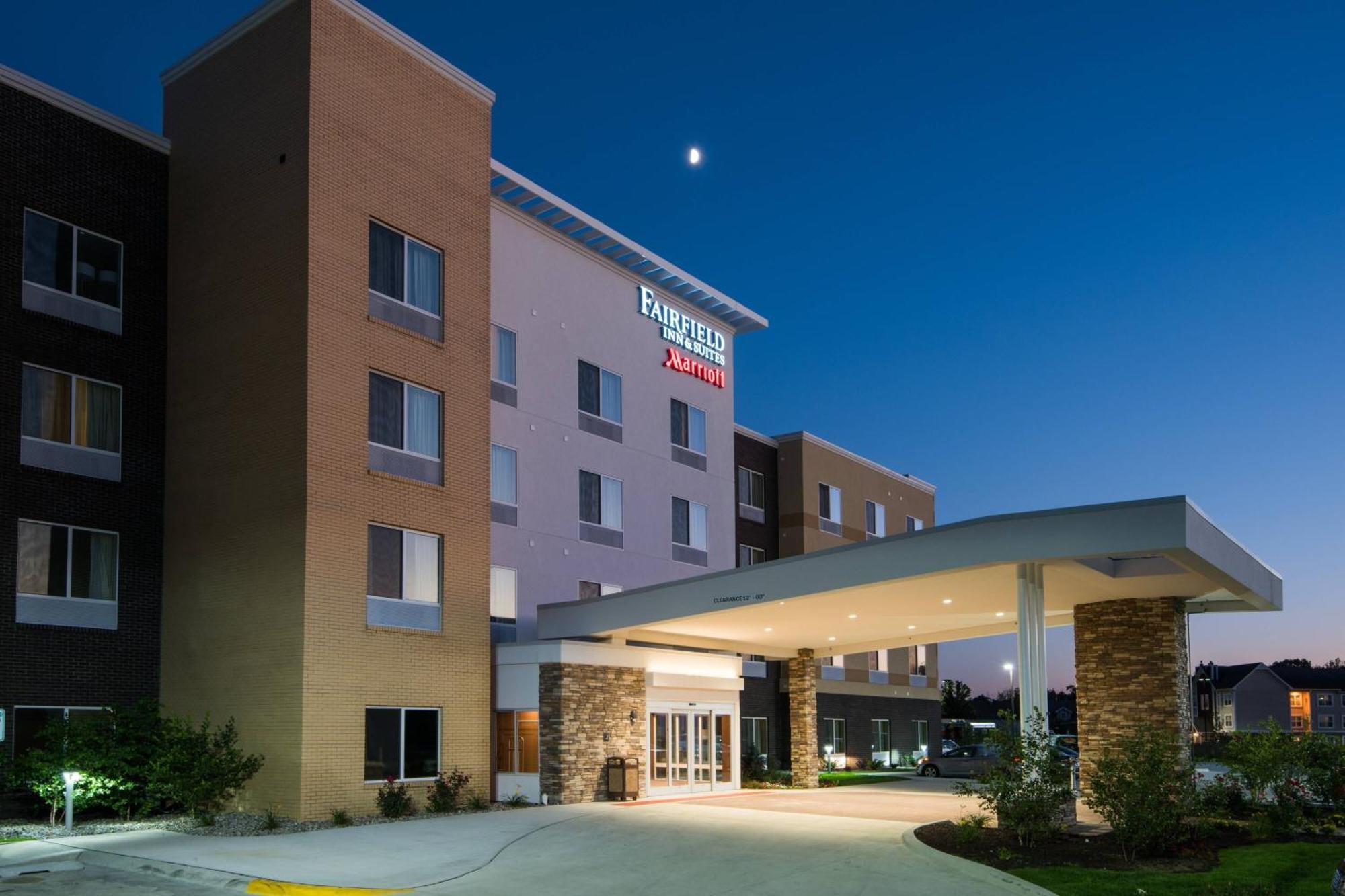 Fairfield Inn & Suites By Marriott Fort Wayne Southwest Ellison Exteriör bild